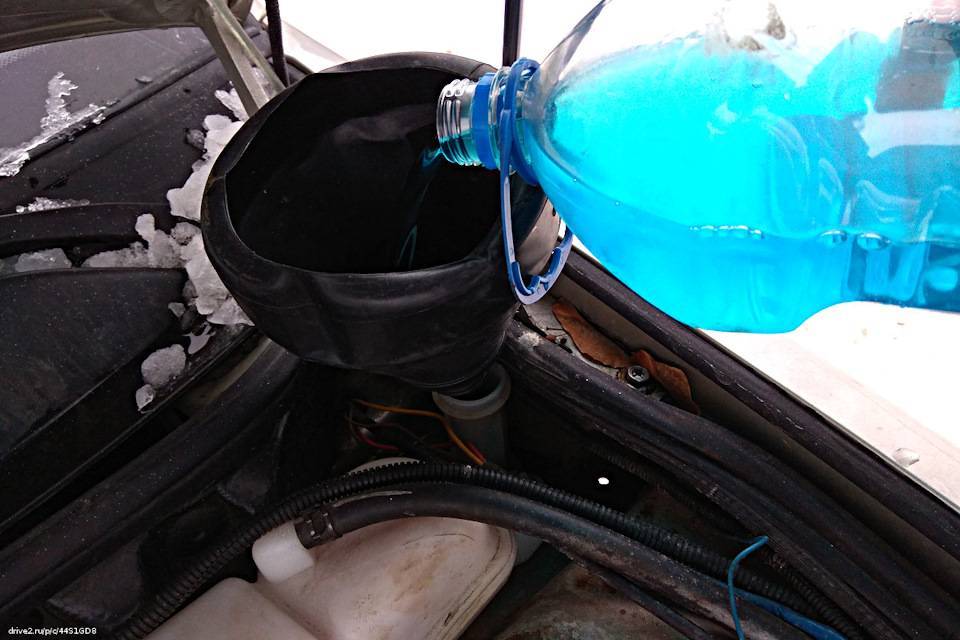 Как разморозить воду в бачке омывателя автомобиля (зимой)советы