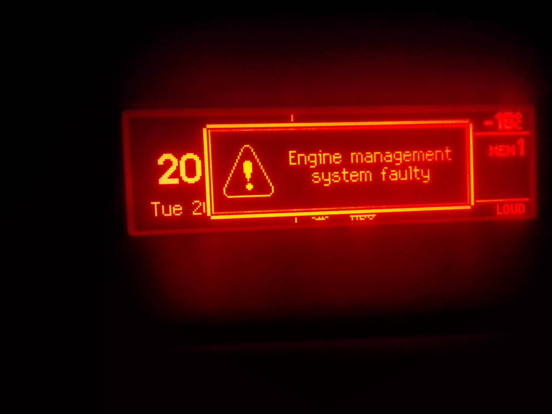 Engine management system faulty ошибка на peugeot (пежо) 308, что делать? — автомобильный портал