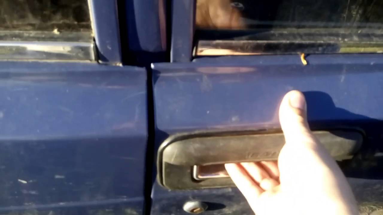 Как открыть багажник ваз 2112 без ключа снаружи