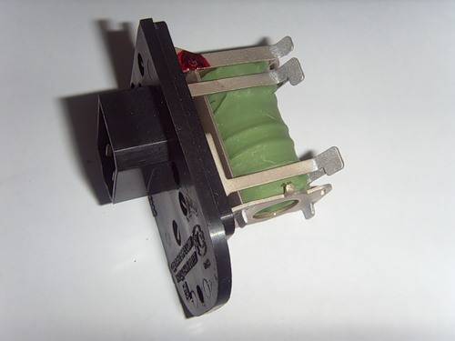 Как работает резистор вентилятора охлаждения двигателя