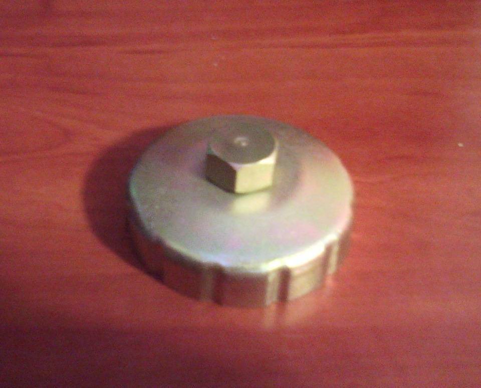 Возможные конструкции съемников масляного фильтра. как открутить масляный фильтр без ключа