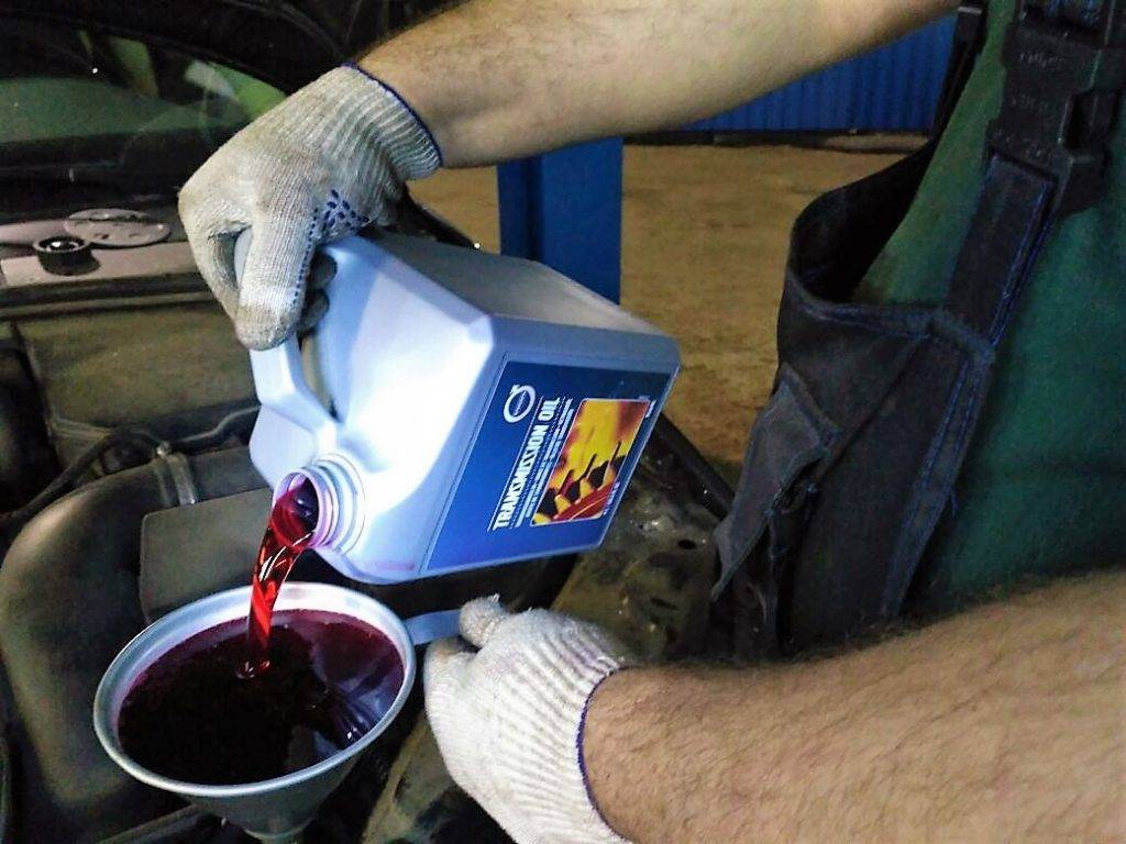 Замена масла в коробке передач ваз 2114 — инструкция к применению