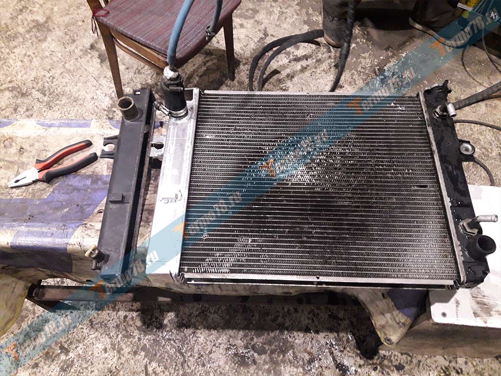 Ремонт радиатора охлаждения двигателя своими руками в гараже