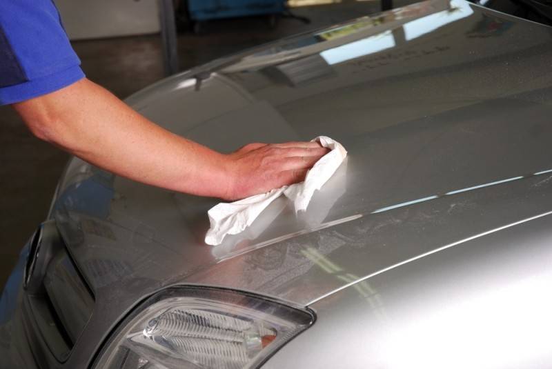 Как отполировать кузов автомобиля своими руками после покраски
как отполировать кузов автомобиля своими руками после покраски