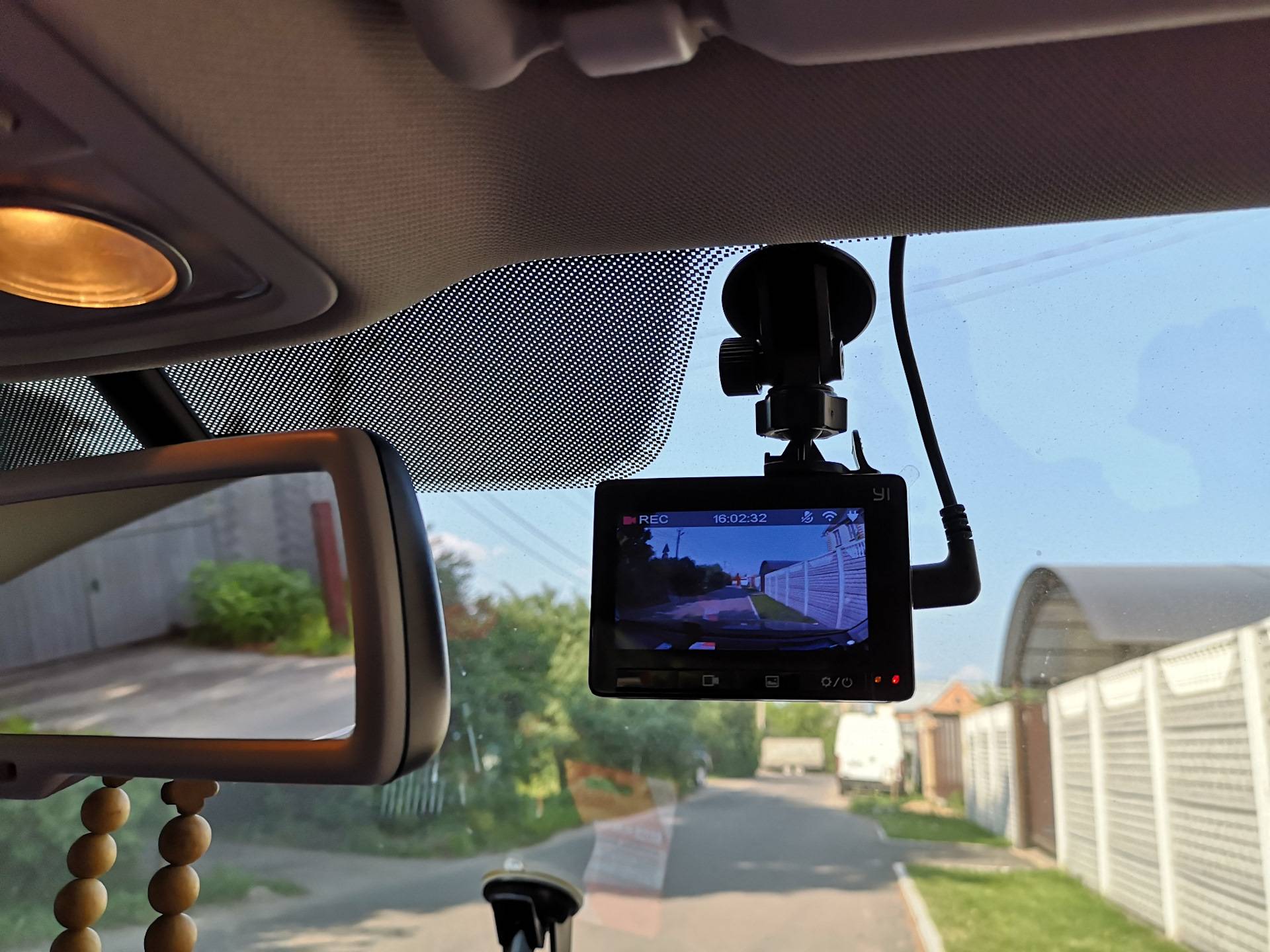 Топ-10 лучших видеорегистраторов для автомобилей – отзывы и советы по выбору