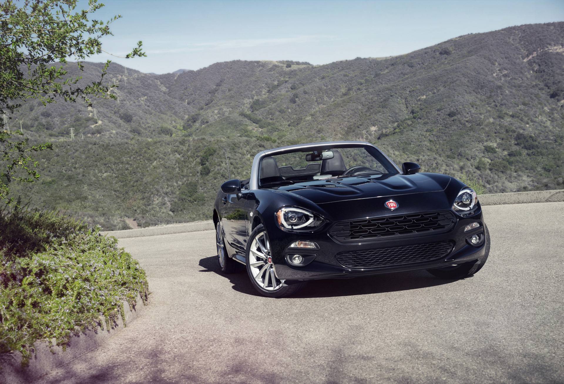 Fiat 124 spider 2015: родстер последнего поколения от фиат