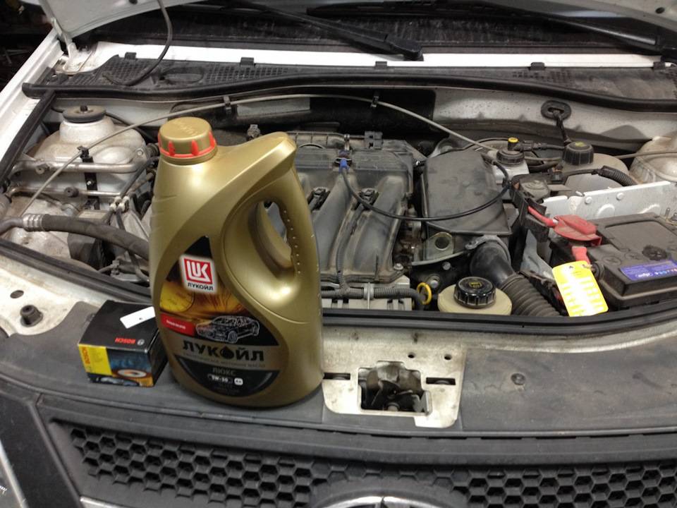 Какое масло лучше заливать в двигатель 16 клапанов лада ларгус — автомобильный портал