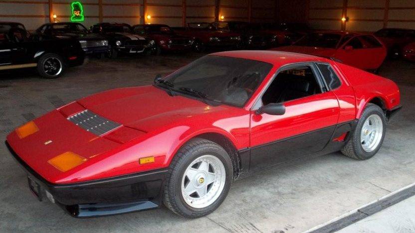 Pontiac fiero до сих пор популярны