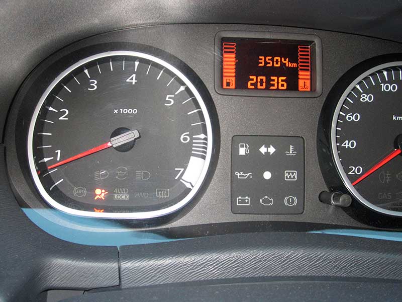 Горит или мигает индикатор подушки безопасности (airbag): что делать
