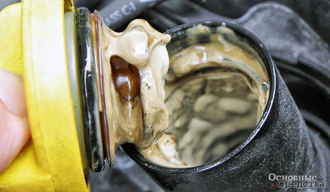 Почему пенится масло в двигателе нового автомобиля?