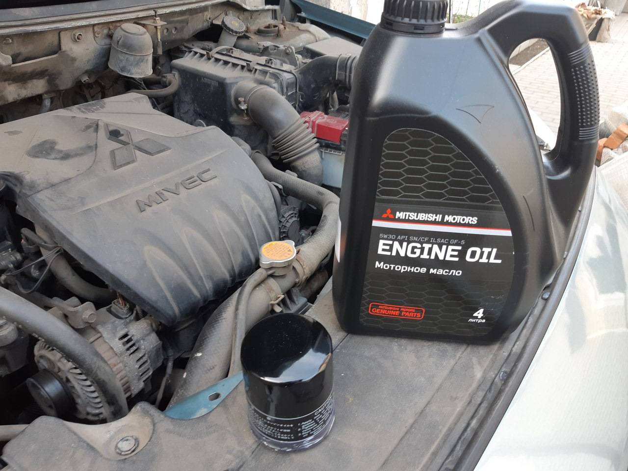 Какое масло лучше лить в двигатель митсубиси lancer 10 1.8 — автомобильный портал