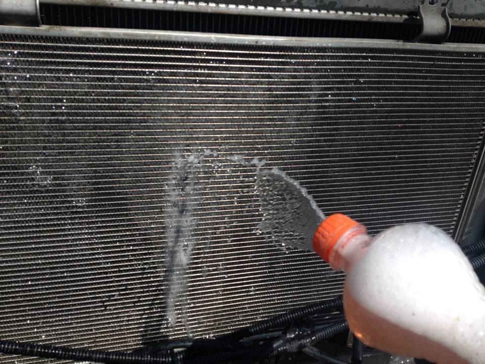 Как промыть систему охлаждения мотора