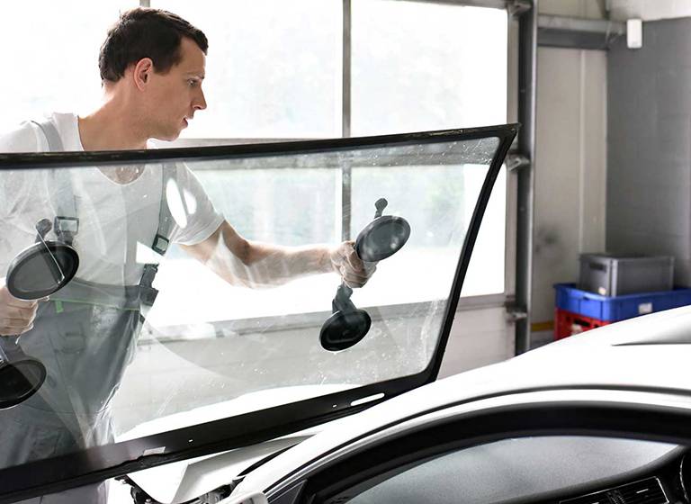 Как заменить лобовое стекло своими руками | garage-style