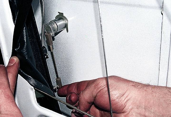 Замена ручки двери ваз 2114 — как поменять внутреннюю и снять наружную переднюю