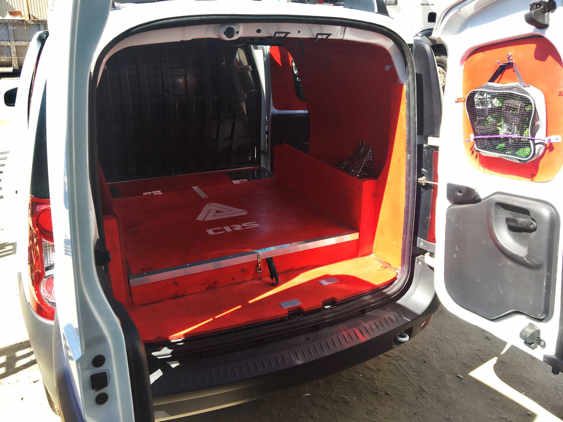 Тюнинг фургона лада ларгус: фото и видео настила в багажное отделение