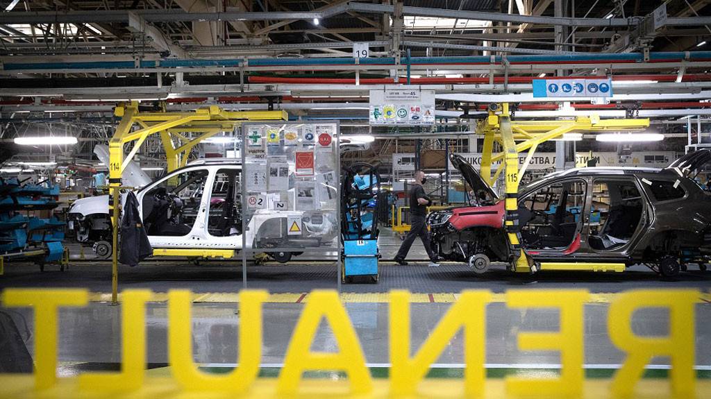 Renault ушел, «москвич» вернется: на столичном автомобильном заводе снова начнут выпускать авто под отечественным брендом