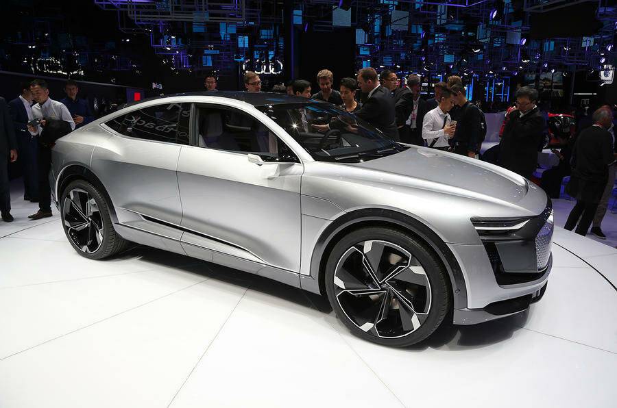 Audi e-tron gt — электрическое четырехдверное купе для 2020 года