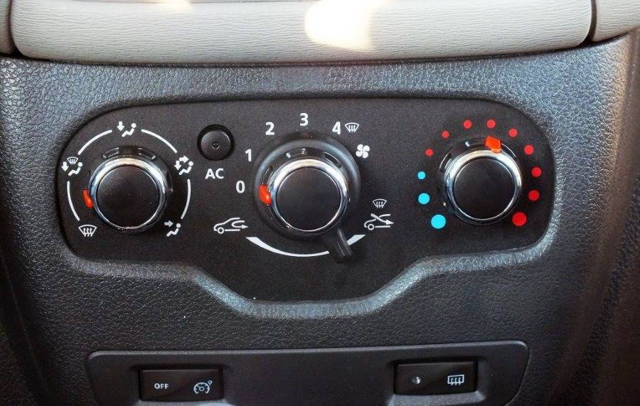 Система климат-контроля в автомобиле: что это такое и как работает, чем отличается от кондиционера, какие плюсы и минусы, режимы econ и sync