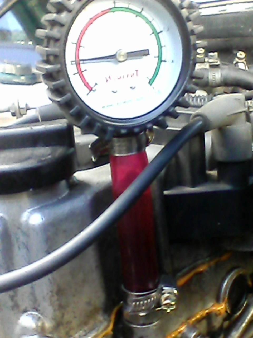 Какое давление масла должно быть в 16 клапанном двигателе ваз-2112