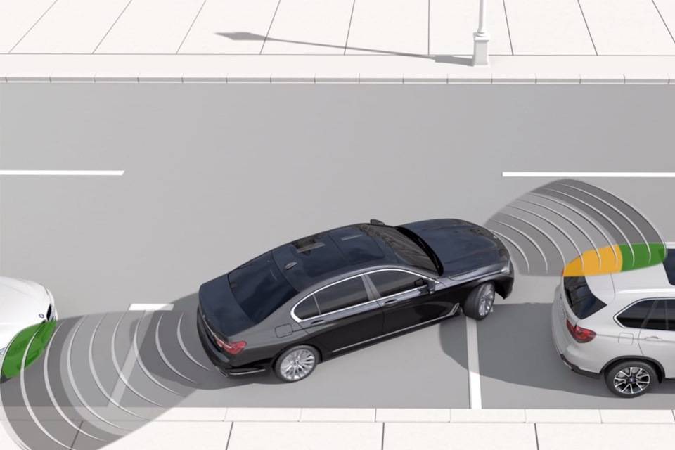 Автоматическая парковка автомобиля без водителя: как работает система