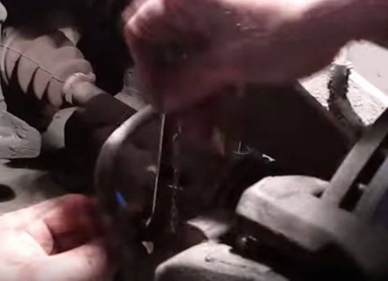 Все о прокачке гидропривода сцепления на ford focus 2: фото и видео