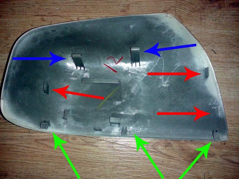 Как выполнить разборку и ремонт зеркала заднего вида?